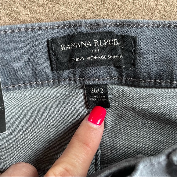 Banana Republic Factory Curvy High-Rise Skinny Jean - Washed Out Gray, Sz 2 / 26 - Picture 6 of 12